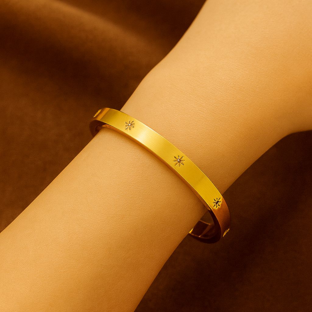 Soleil Starburst Bangle