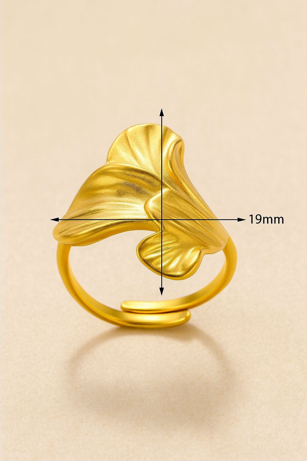 Sunlit Leaf Ring