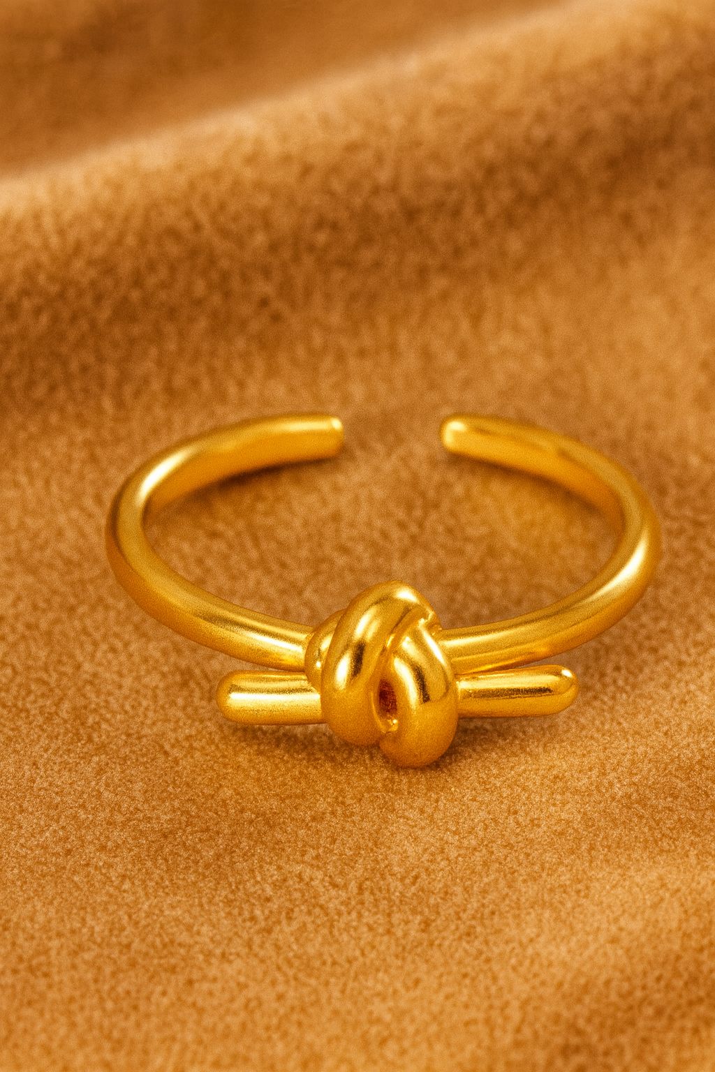 Knot Ring