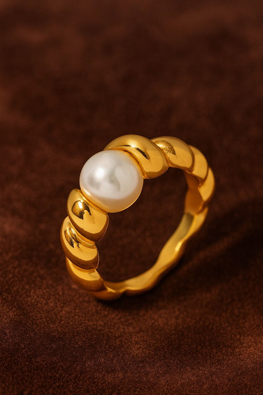 Pearl Ring